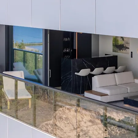 Shellter & Hotel Rogowo (Gryfice)