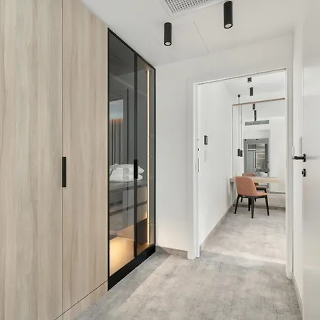 Shellter & 5* Rogowo (Gryfice)