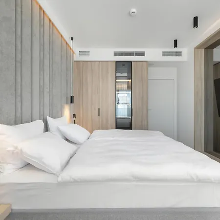 Shellter & Rogowo (Gryfice)